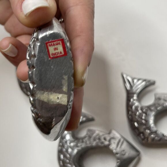 Set Of 6 Fish Silver Tone Metal Napkin Rings Nautical Table Decor Ocean Sea - Picture 5 of 8